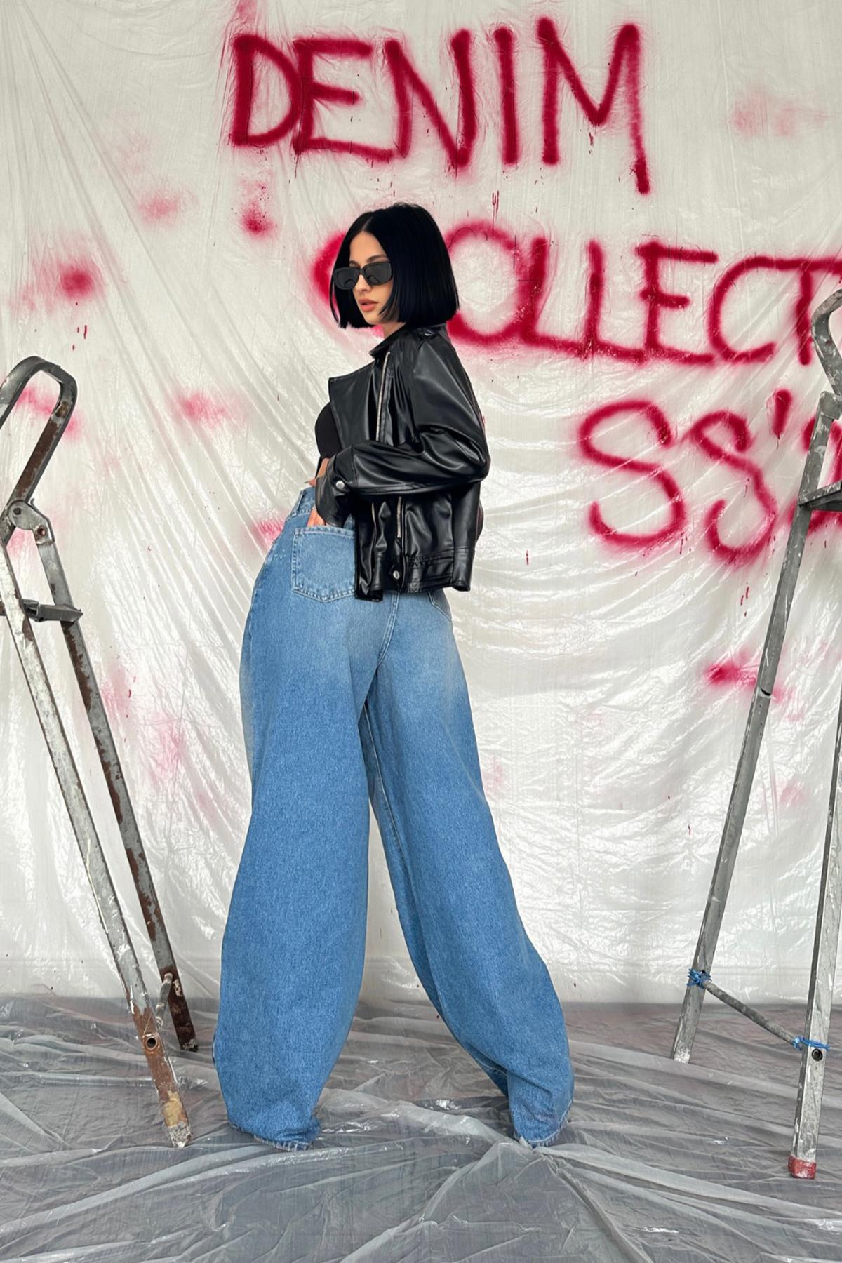 Ece - Jeans met wijde pijpen