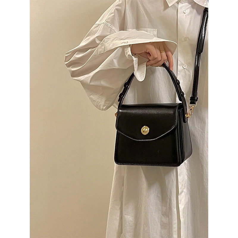 Ledra - Retro Tas