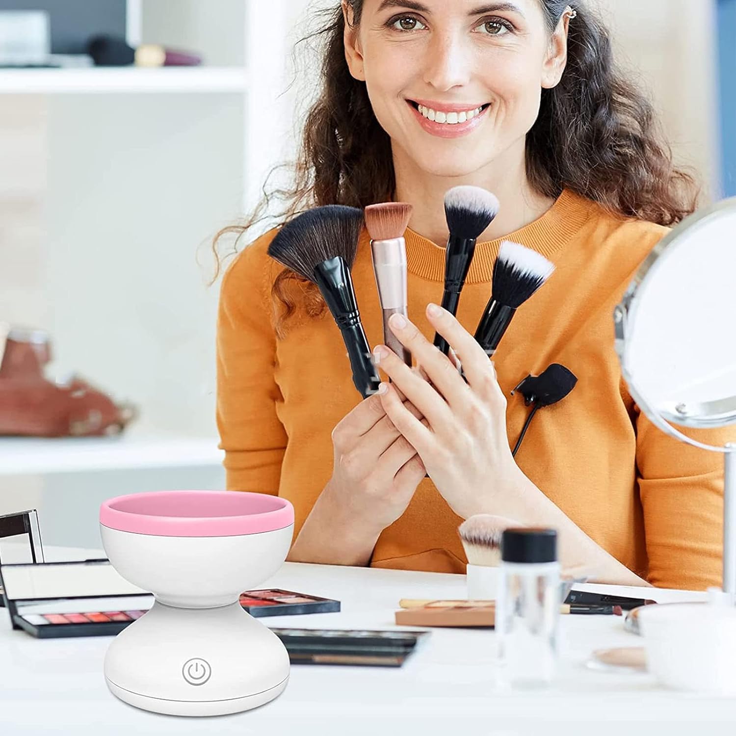 Make-up-Pinselbad™ | Der schnellste Weg, Ihre Make-up-Pinsel zu reinigen